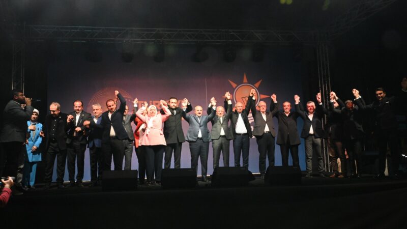 Olay Gazetesi Yazarı Ahmet Emin Yılmaz, Türkiye'nin seçiminden çıkan sonucu