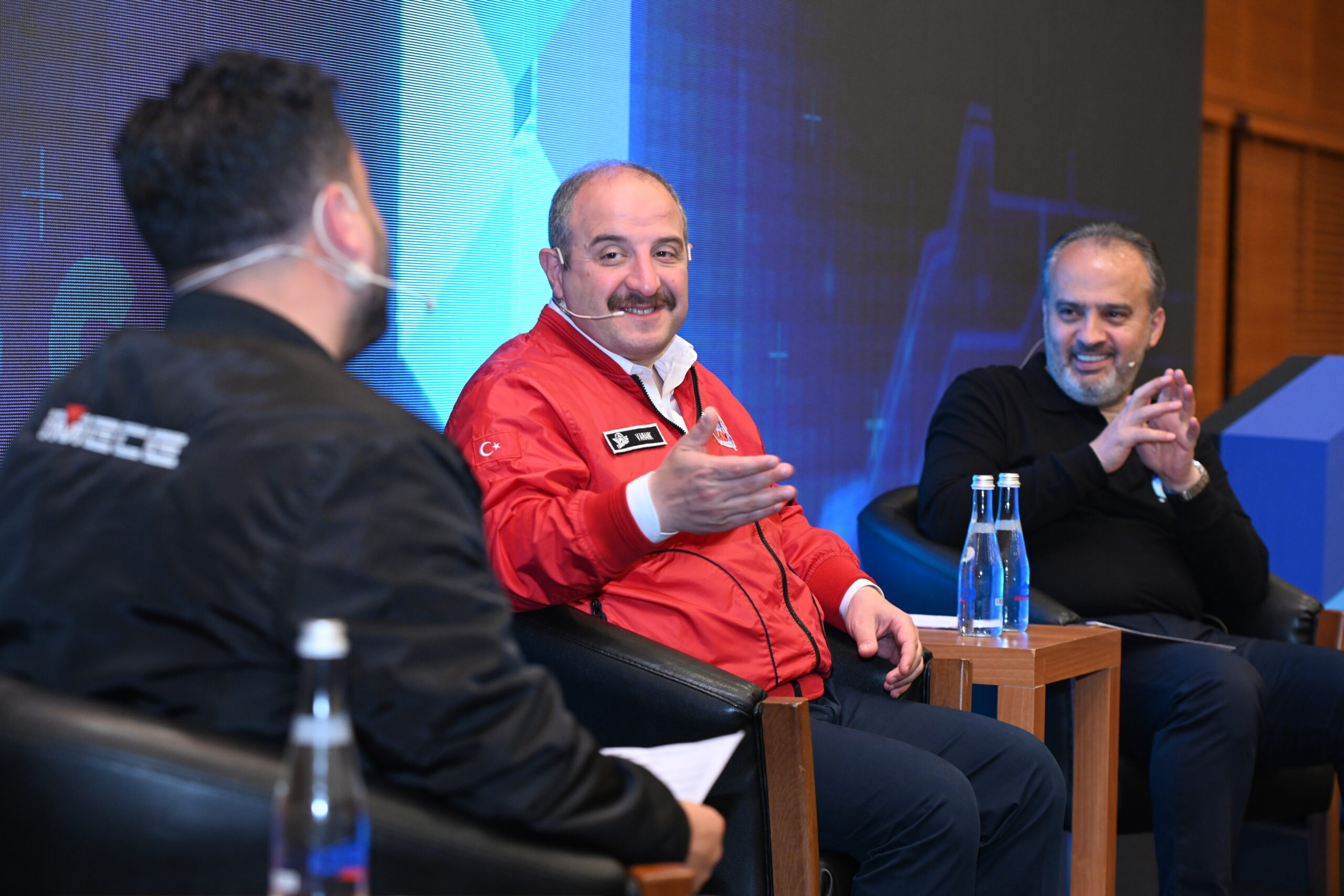 Bursa’da akıllı şehre dönüşüm başlıyor Bursa’da akıllı şehre dönüşüm başlıyor