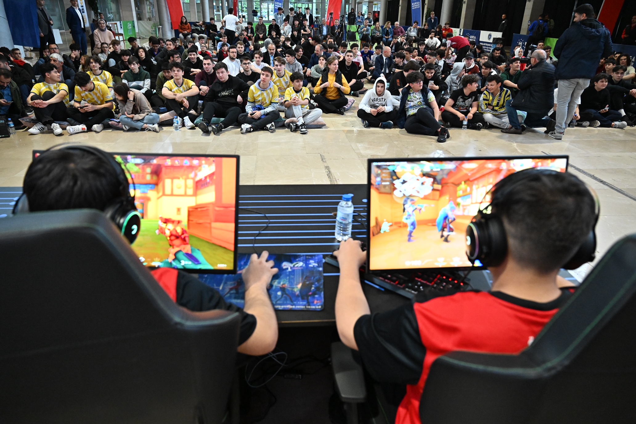 Bakan Varank Bursa’da ödülleri ikiye katladı