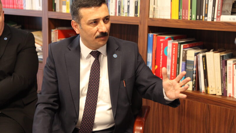 Selçuk Türkoğlu’ndan Bursa’daki Suriyelilerle ilgili vatandaşlık iddiası! Olay Gazetesi Yazarı İhsan Aydın, İYİ Parti’nin Bursa 1. Bölge