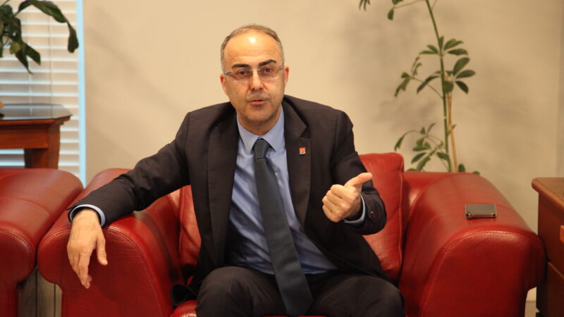 CHP Bursa İl Başkanı Özkan’dan seçim mesajı; ‘Her birinin takipçisiyiz’ Seçimin ikinci tura kalmasının örgütte hayal kırıklığına ya da motivasyon