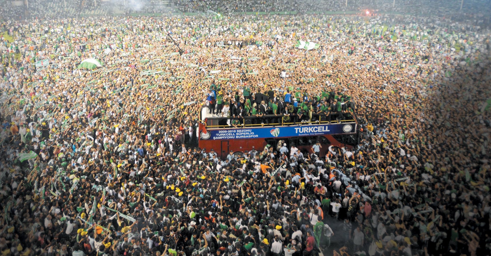 Bursa’nın dev çınarı 60. yılına belirsizliklerle giriyor! Bursa’nın dev çınarı 60. yılına belirsizliklerle giriyor!