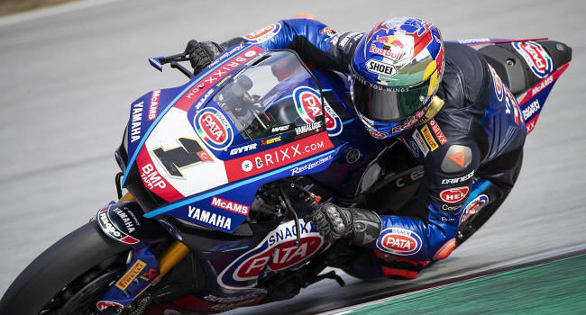 Toprak Razgatlıoğlu, ilk yarışta ikinci oldu Toprak Razgatlıoğlu, ilk yarışta ikinci oldu