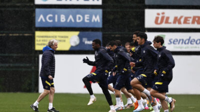 Fenerbahçe’ye iki isimden iyi haber