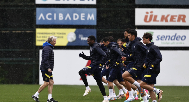 Fenerbahçe’ye iki isimden iyi haber