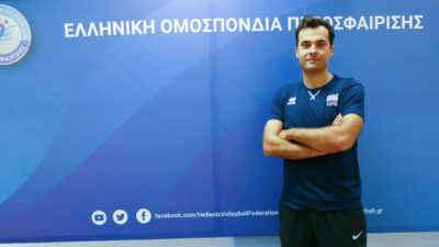 Yunanistan Voleybol Federasyonu, AEK'da görevini sürdüren Yunus Öçal'ı kadın milli