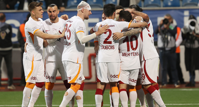 Galatasaray savunmada geçit vermiyor