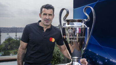 Luis Figo: Herkesin favorisi Manchester City ama…
