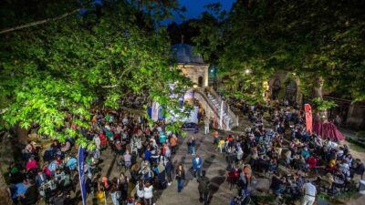 Bursa’daki 6 asırlık handa kahve buluşması