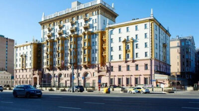 Rusya eski ABD büyükelçiliği çalışanını gözaltına aldı