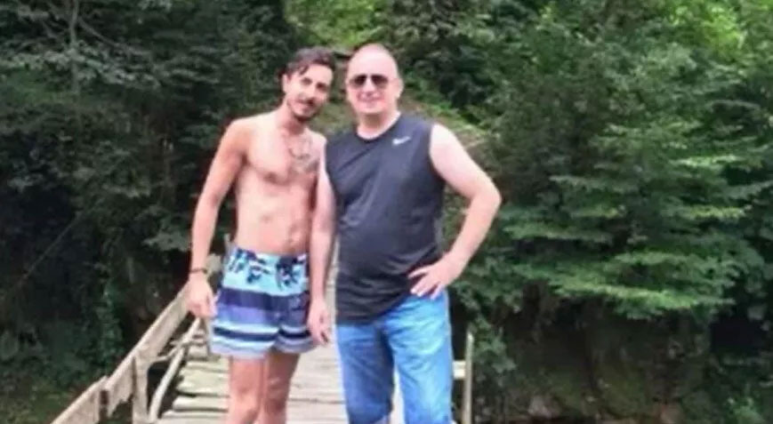 Emekli polis tartıştığı kadını öldürüp, oğlunun mezarı başında intihar etti!