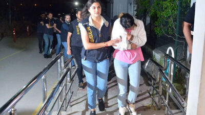 Araç satın almak isteyenlere ‘sazan sarmalı’ yöntemiyle dolandırıcılığa 10 gözaltı