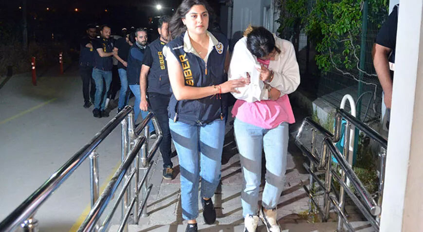 Araç satın almak isteyenlere ‘sazan sarmalı’ yöntemiyle dolandırıcılığa 10 gözaltı