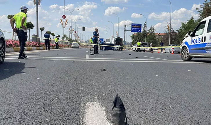 Otomobilin çarptığı anne öldü, 7 yaşındaki oğlu yaralı