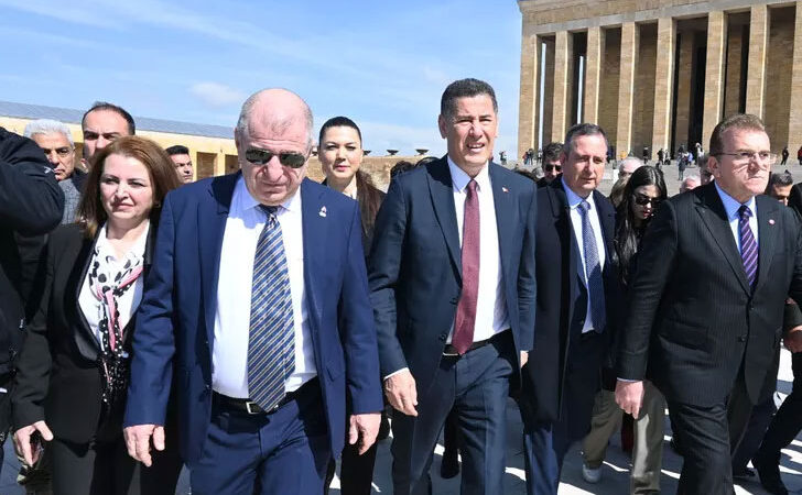 Sinan Oğan, saatler kala açıkladı: “Ümit Özdağ ile kararımız farklı olabilir” 28 Mayıs'ta gerçekleşecek cumhurbaşkanlığı seçimlerine çok az bir süre kalırken