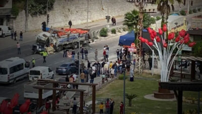 Facia! Kamyon, çok sayıda araca çarptı; ölü ve yaralılar var