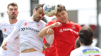 Bursaspor’un eski hocasından Süper Lig’de ilk galibiyet!