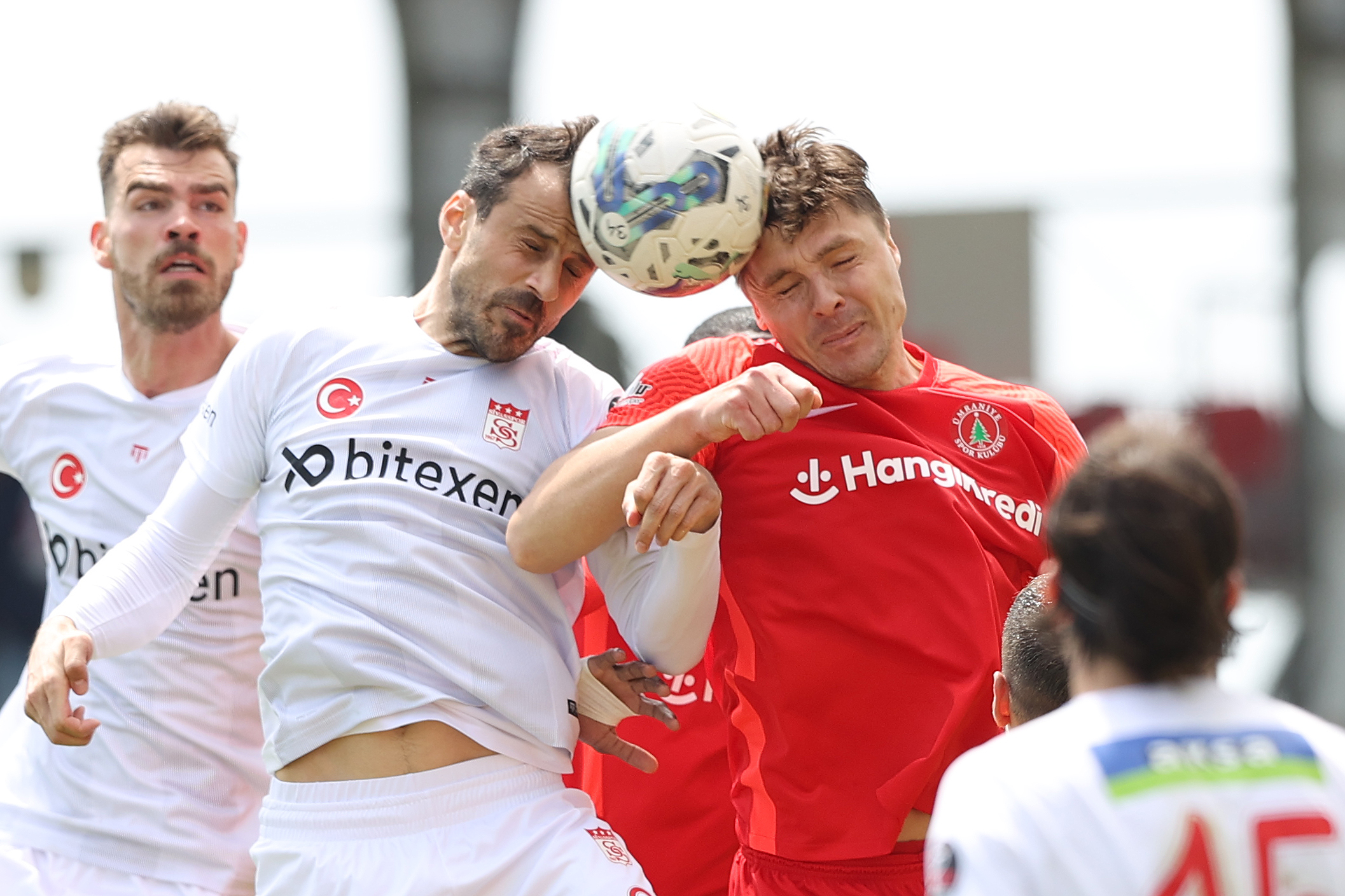 Bursaspor’un eski hocasından Süper Lig’de ilk galibiyet!