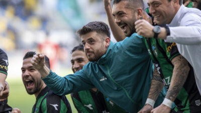 1.Lig’in iki yeni takımı belli oldu! Bursaspor’un eski hocasının başarısı…