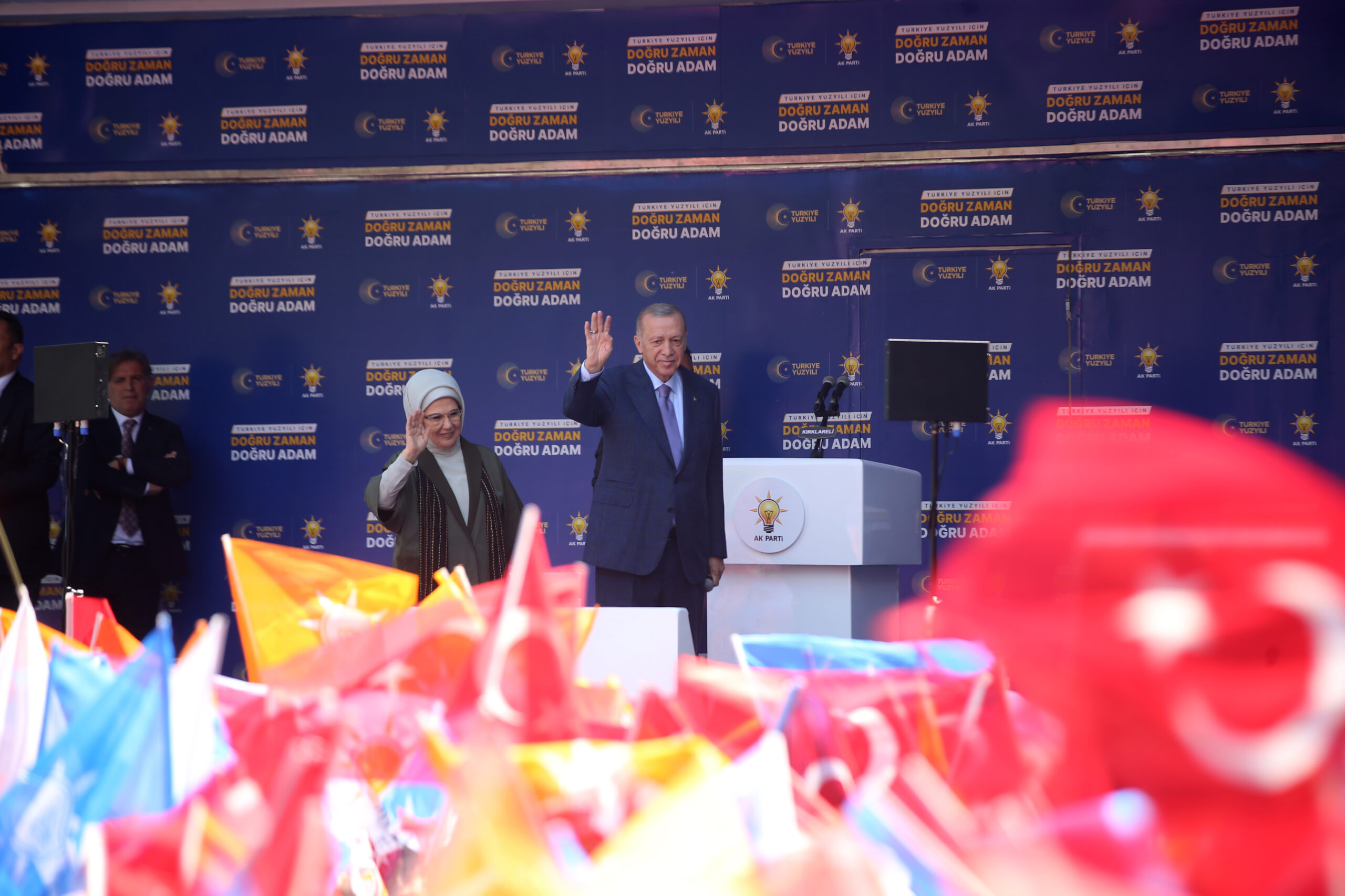 Cumhurbaşkanı Erdoğan: ‘Aşırı fiyat artışlarını biz yoluna koyarız’