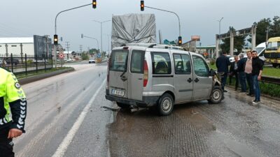Bursa’da iki ayrı kaza: Yaralılar var