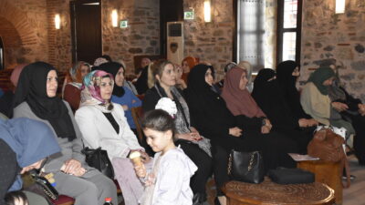 Bursa’da kadınlar, Cumhurbaşkanı Erdoğan’a destek için bir araya geldi