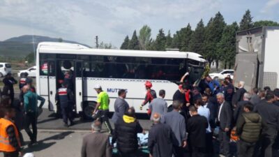 Feci kaza! Ortalık savaş alanına döndü: 4’ü ağır 34 yaralı