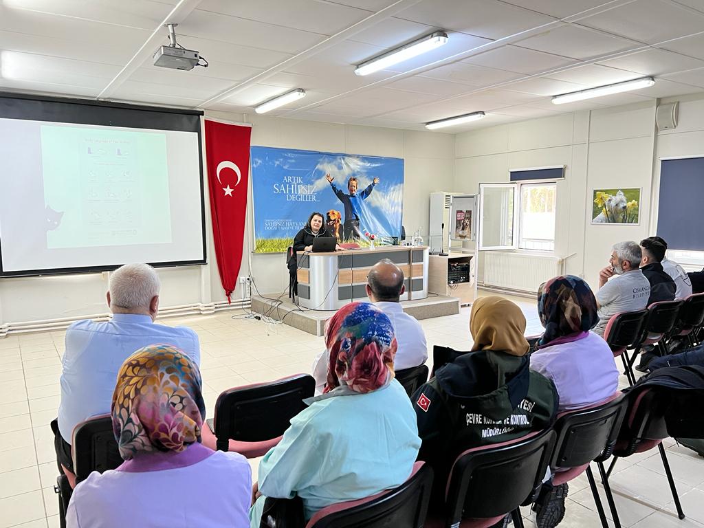 Osmangazi’de barınak personeline mesleki eğitim