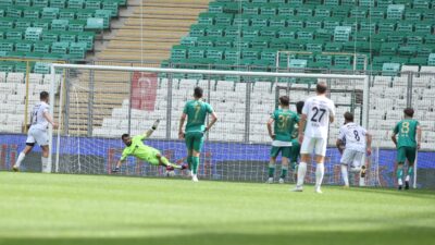 Bursaspor’un en büyük handikapı! Ne yapsa engel olamadı…