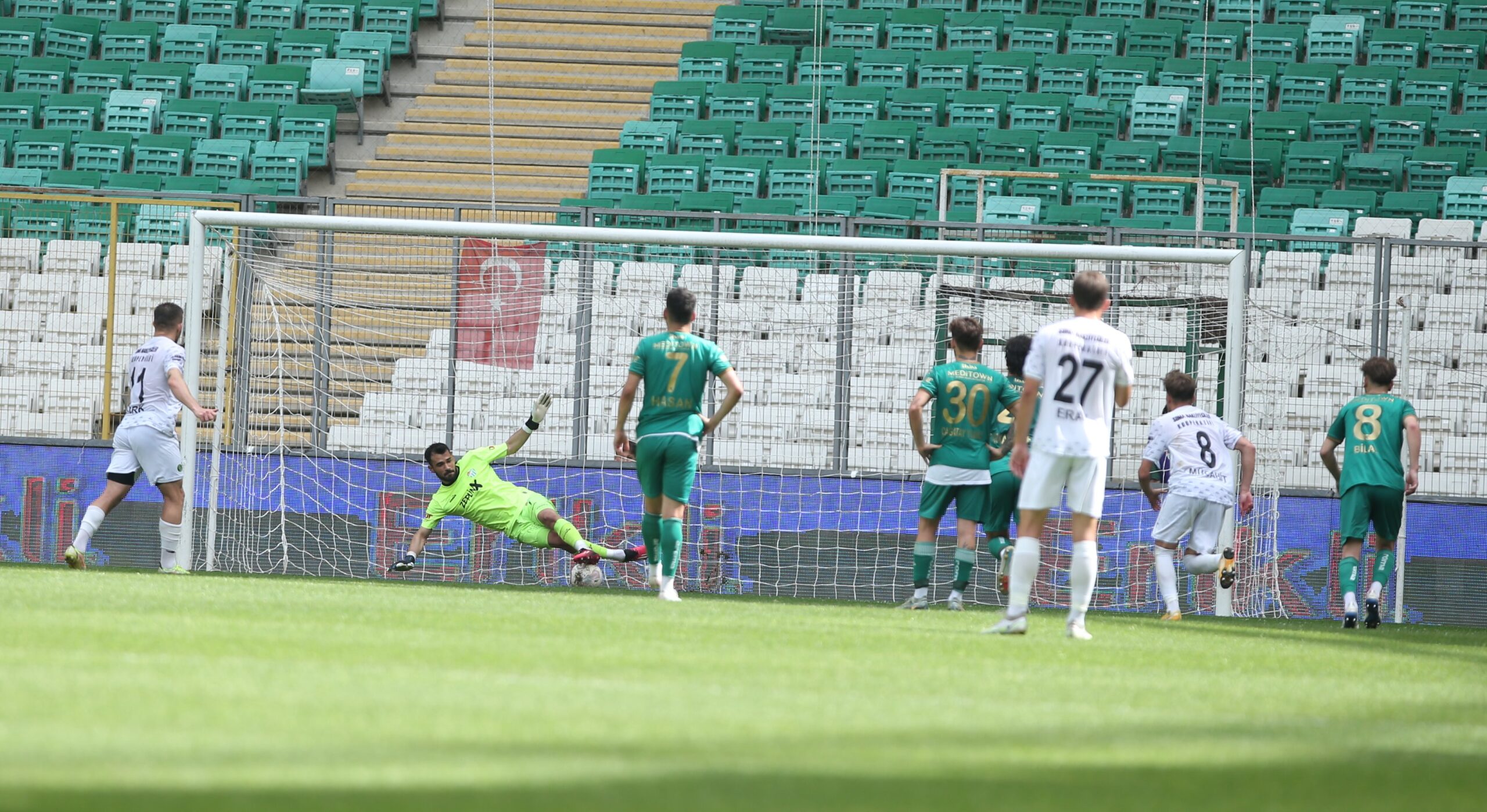 Bursaspor’un en büyük handikapı! Ne yapsa engel olamadı…