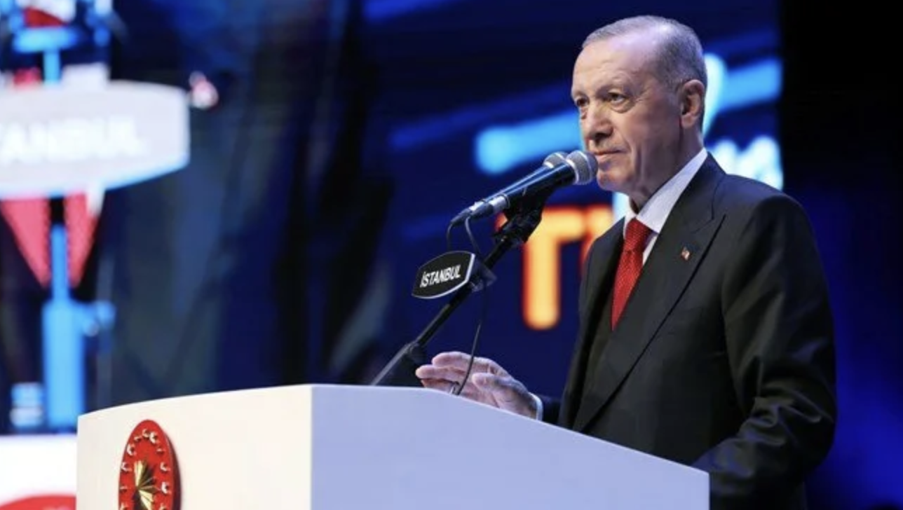 Cumhurbaşkanı Erdoğan: ‘İkinci turdan rekor bir oyla çıkacağız’ Cumhurbaşkanı Erdoğan: ‘İkinci turdan rekor bir oyla çıkacağız’