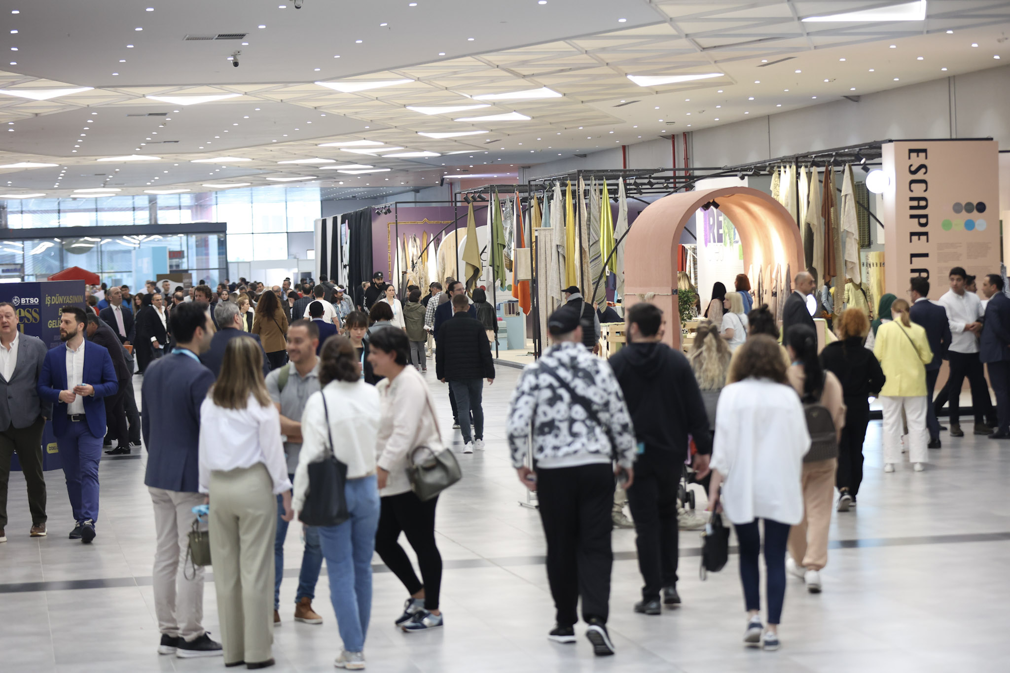 Dünya ev tekstilinin kalbi HOMETEX’te atıyor Dünya ev tekstilinin kalbi HOMETEX’te atıyor