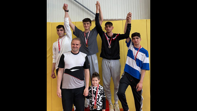 Osmangazili sporculardan tatamide çifte başarı