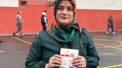 Oy kullanabilmek için 15 bin lira yol parası ödeyip Azerbaycan’dan geldi!