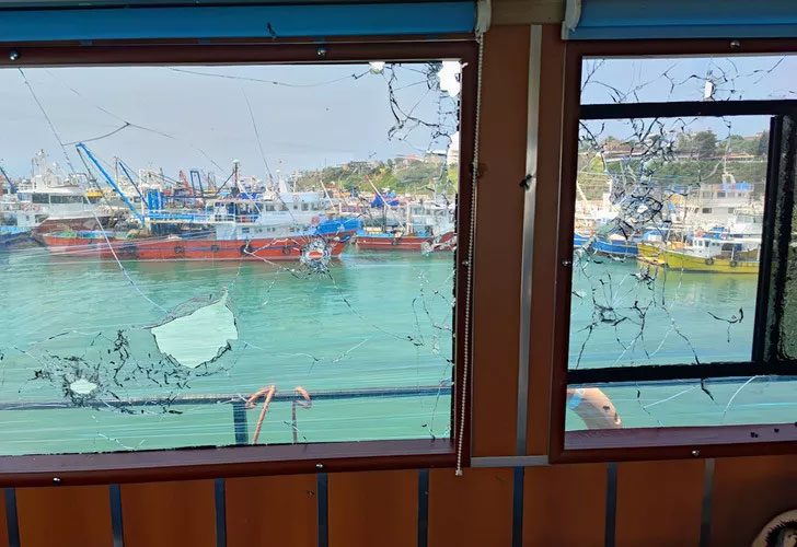 Türk balıkçı teknesine ateş açtılar! Dehşet dolu anlar…