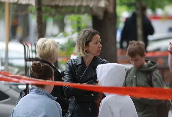 Dehşet! 7. sınıf öğrencisi okulda katliam yaptı: 8’i öğrenci 9 kişi hayatını kaybetti