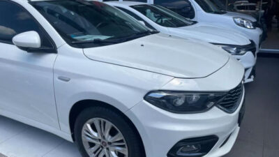 İkinci el otomobil fiyatı sıfır fiyatını geçti