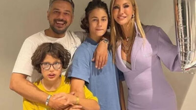 Emre Altuğ babasını toprağa verdi!