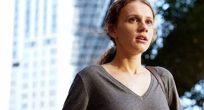 Ülkeyi terk edeceğini yazmıştı! Mesaj yağınca açıklama yaptı