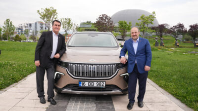 Bakan Varank’tan Panaroma 1326’ya ziyaret! Togg ile geldi