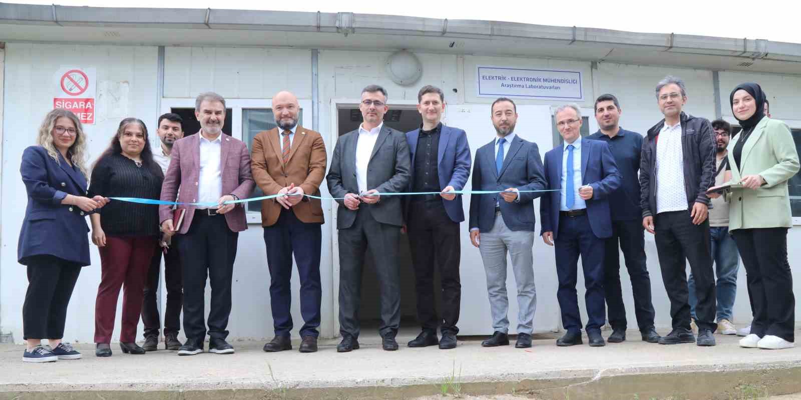 BTÜ, araştırma laboratuvarlarına yenisini ekledi BTÜ, araştırma laboratuvarlarına yenisini ekledi