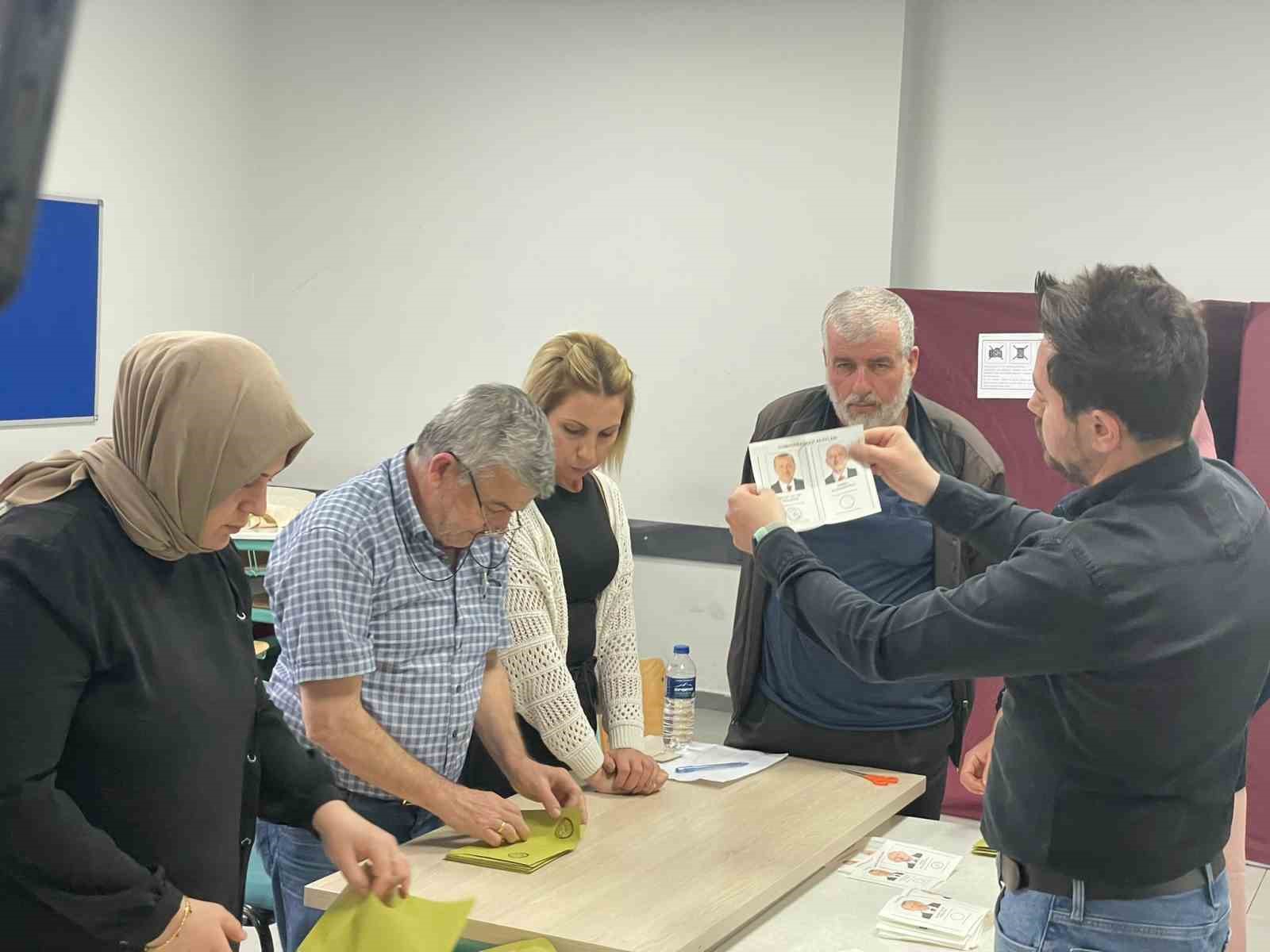 Bursa’da oy sayımı