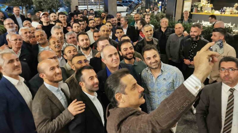 Bursa’da Faruk Çelik’e yoğun ilgi! 500 araçlık konvoyla karşılandı 14 Mayıs seçimlerinde Adalet ve Kalkınma Partisi’nde Artvin’den milletvekili seçilen