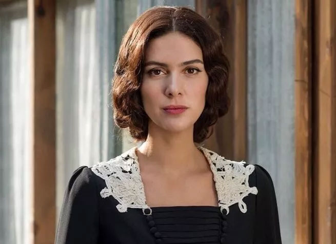 Bergüzar Korel seçim sonrası sitem etti! “Deprem bölgelerinden gelen sonuçlar…”