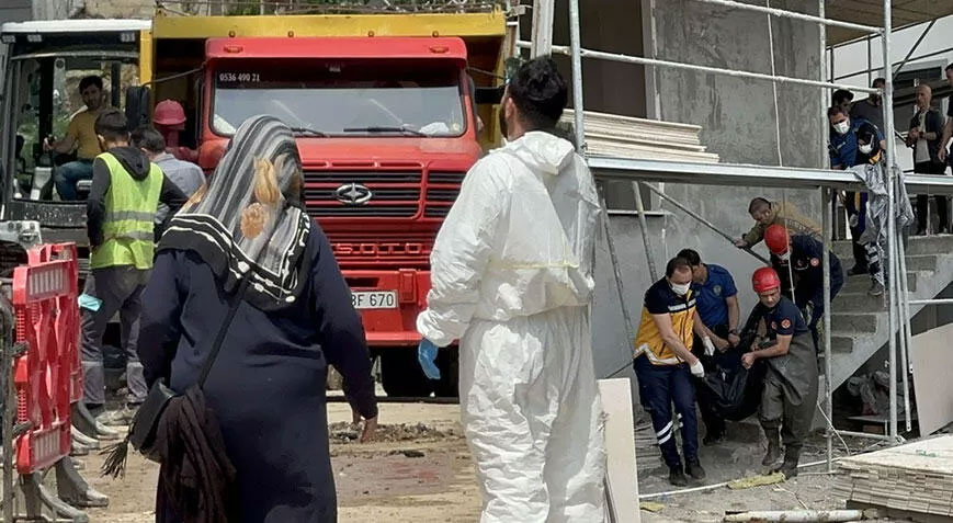 İnşaat halindeki binanın asansör boşluğunda ceset bulundu