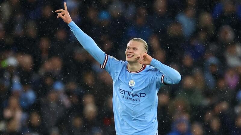 Premier Lig’de yılın futbolcusu Haaland Manchester City'nin Norveçli santrforu Erling Haaland, İngiltere Premier Lig'de 2022-23