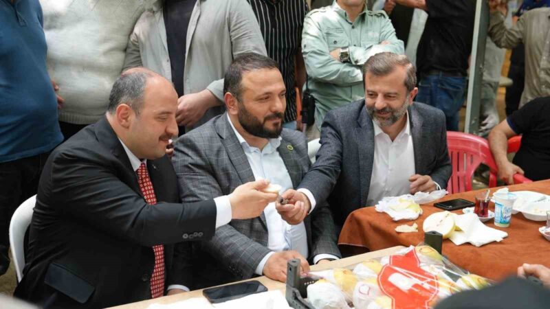 Sanayi ve Teknoloji Bakanı Mustafa Varank’ın, Gürsu Belediye Başkanı Mustafa