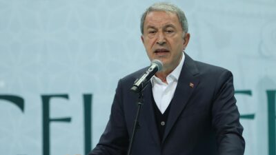 Bakan Akar’dan ‘terörle mücadelede taviz yok’ vurgusu