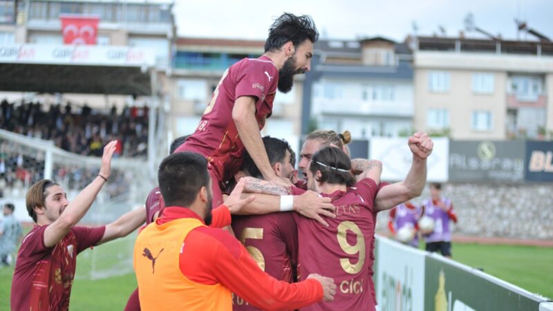 2.Lig Beyaz Grup'da son haftaya sıkıntılı giren İnegölspor, Tarsus İdmanyurdu'nu