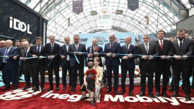 İnegöl’den dünyaya yayılan mobilya şöleni başladı